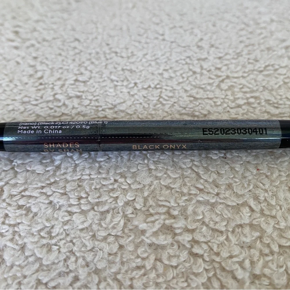 NEW Shades by Shan Liquid Eyeliner in Black Onyx | Liner